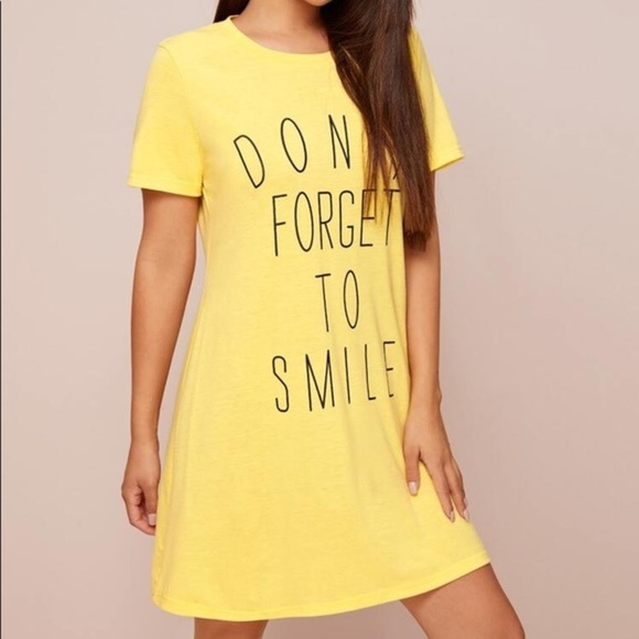 New Yellow T-shirt Nightgown Don’t Forget To Smile​ - Picture 3 of 6